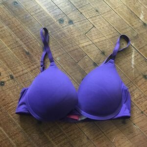 Victoria’s Secret 36B purple jersey push-up bra